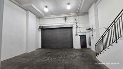 I.biz Centre (D21), Factory #570924201